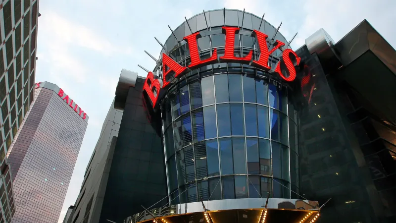 Акции Bally’s упали на 26% после предупреждения о рисках ликвидности