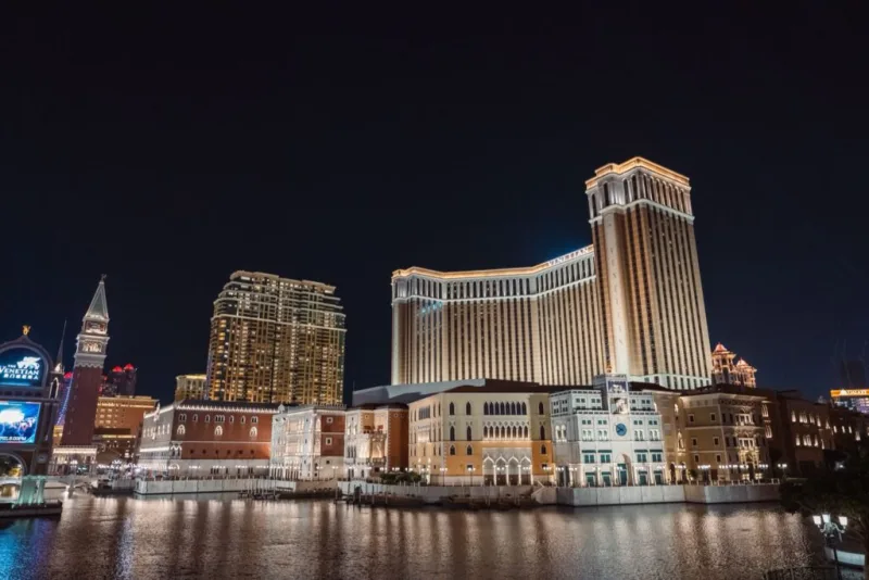 Sands China привлекла $1 млрд для досрочного погашения облигаций