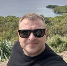 Aleksandr Dokukin — Head of SEO, Team Lead SEO
